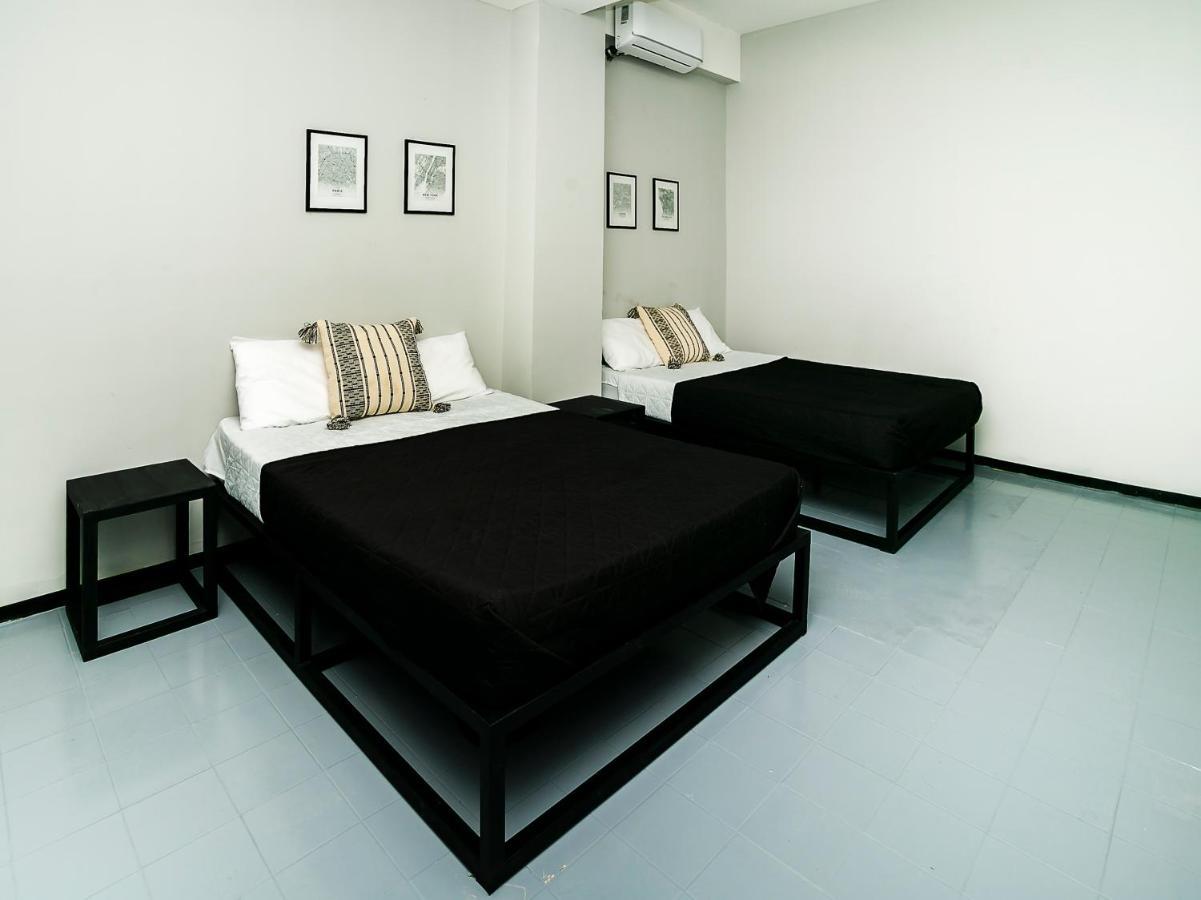 Adhoc Plaza Hotel Monterrey Ngoại thất bức ảnh